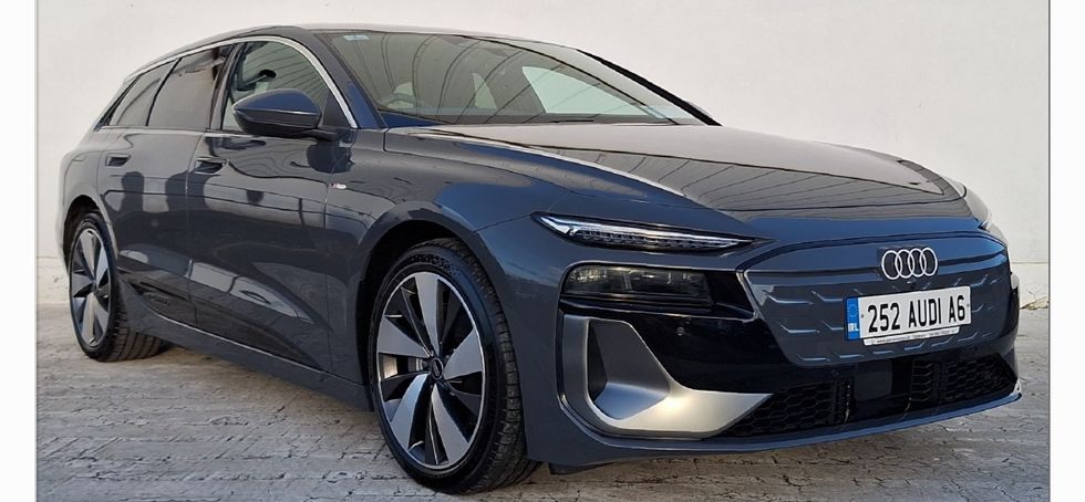 Audi A6 Avant e-tron 2025