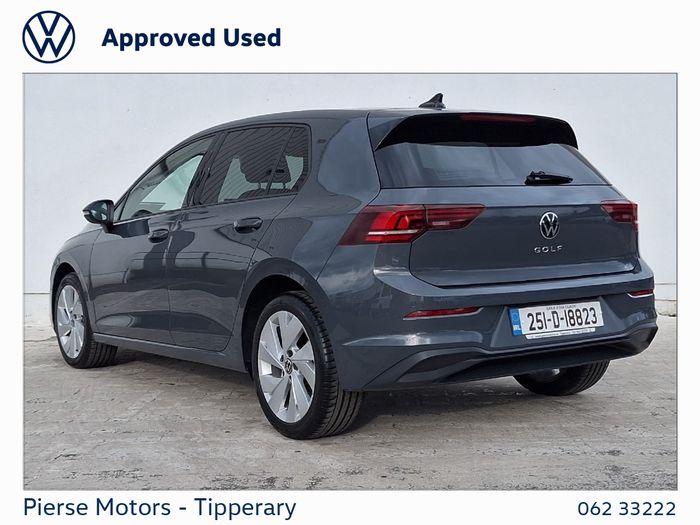 Volkswagen Golf 2025
