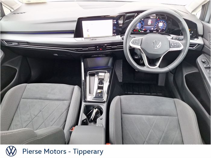 Volkswagen Golf 2024