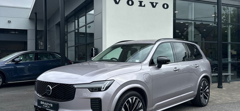 Volvo XC90 2025