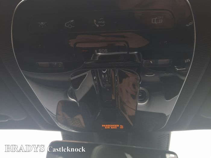 Mercedes-Benz C-Class 2025