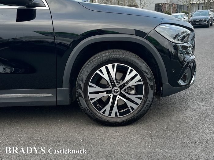 Mercedes-Benz GLA Class 2024