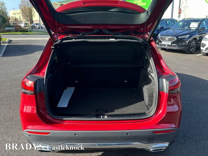 Mercedes-Benz GLA Class 2023