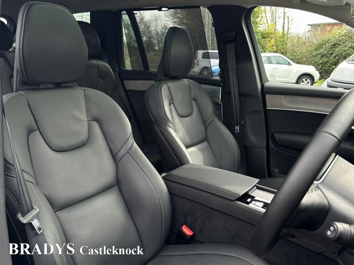 Volvo XC90 2025