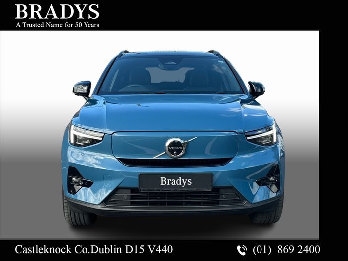 Volvo EX40 2025