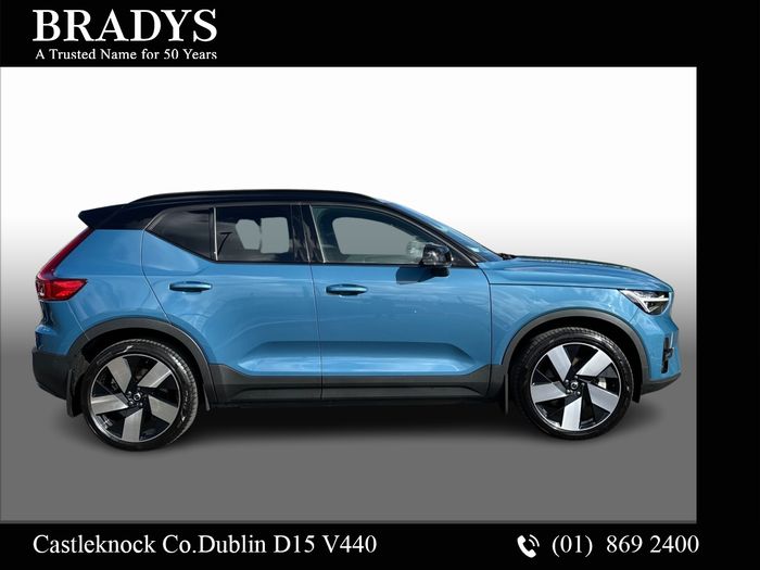 Volvo EX40 2025