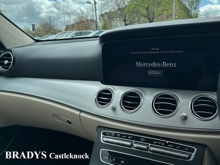 Mercedes-Benz E-Class 2023