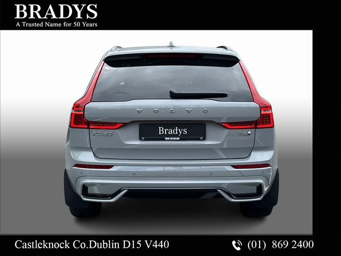 Volvo XC60 2025