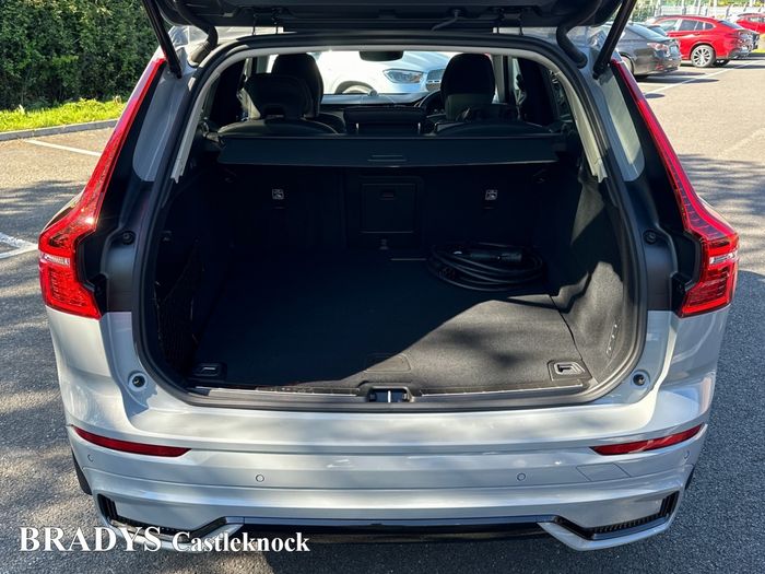 Volvo XC60 2025