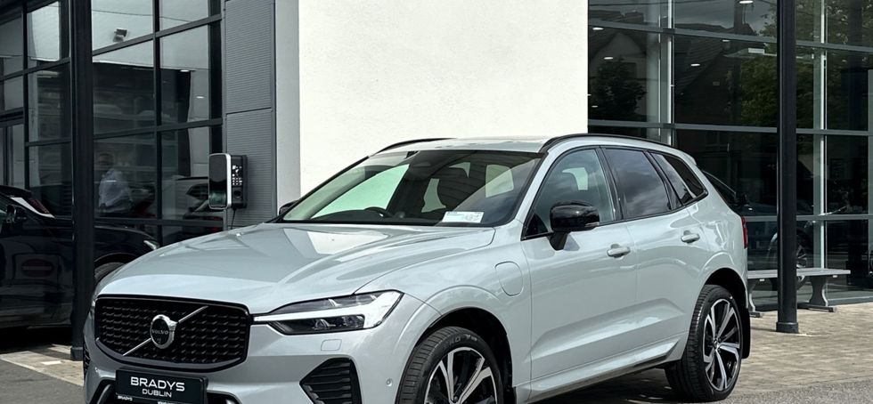 Volvo XC60 2025
