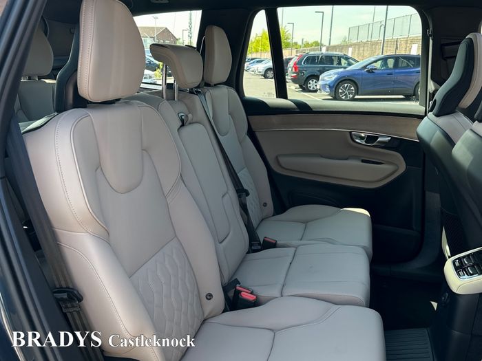 Volvo XC90 2026