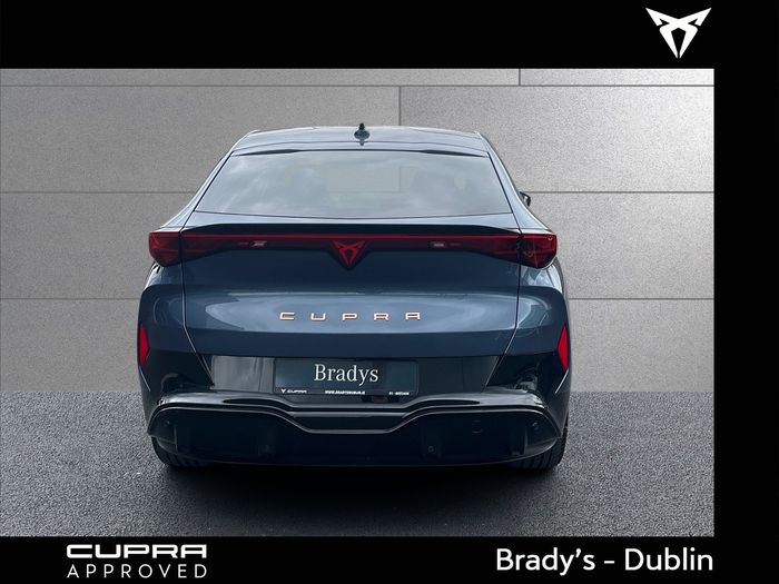 Cupra Tavascan 2026