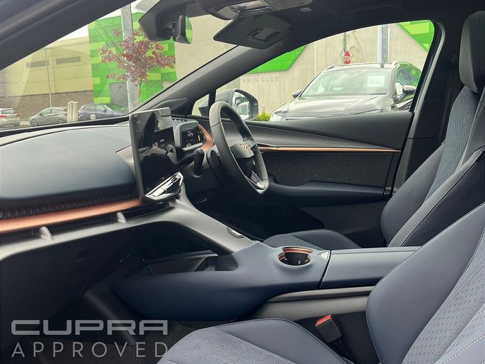 Cupra Tavascan 2026