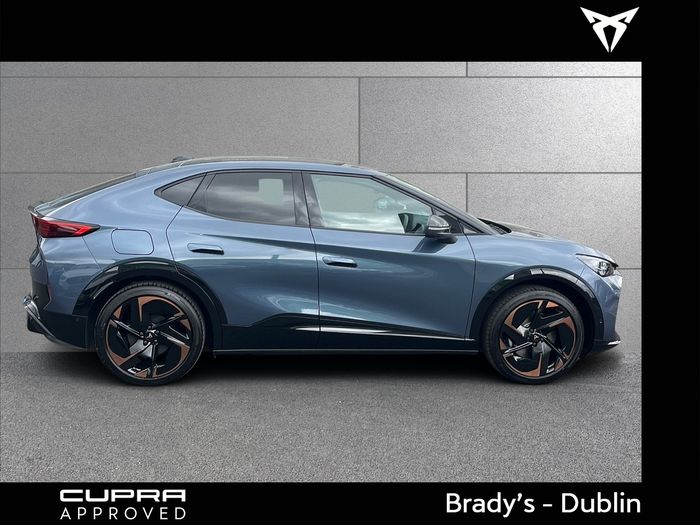 Cupra Tavascan 2026