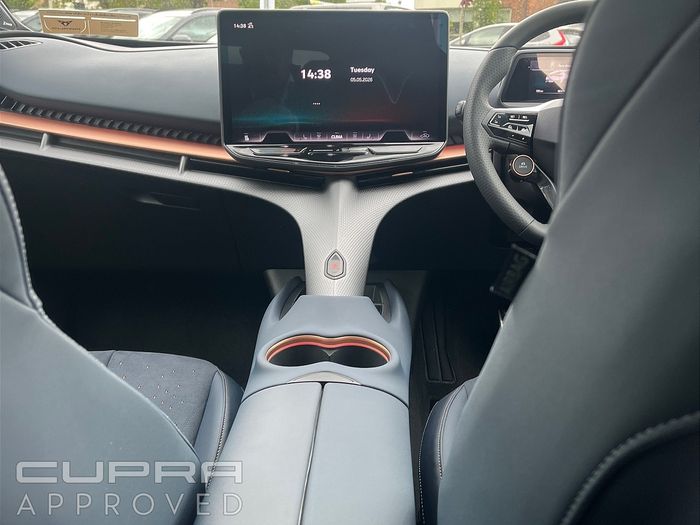 Cupra Tavascan 2026