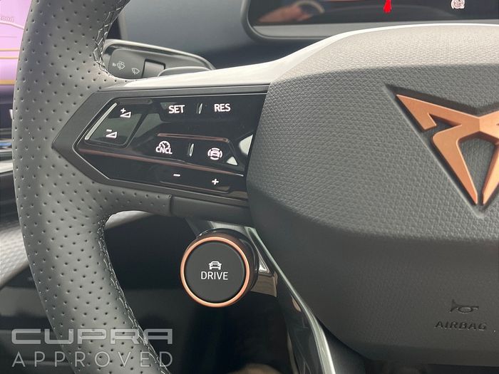Cupra Tavascan 2026