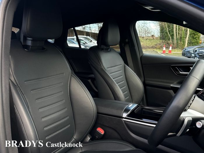 Mercedes-Benz GLC-Class 2025