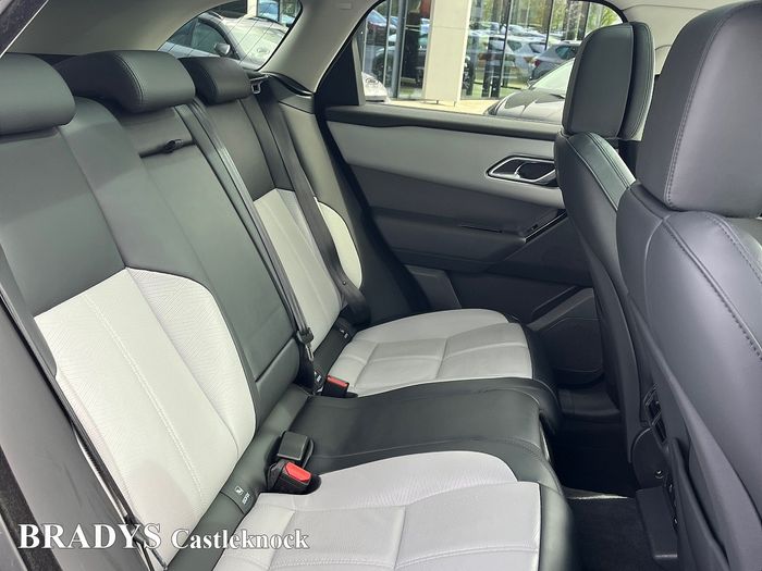 Land Rover Range Rover Velar 2025