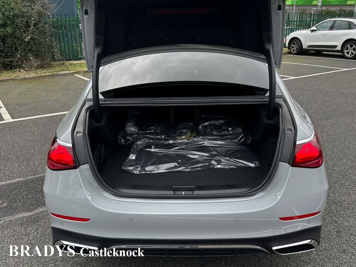 Mercedes-Benz E-Class 2026