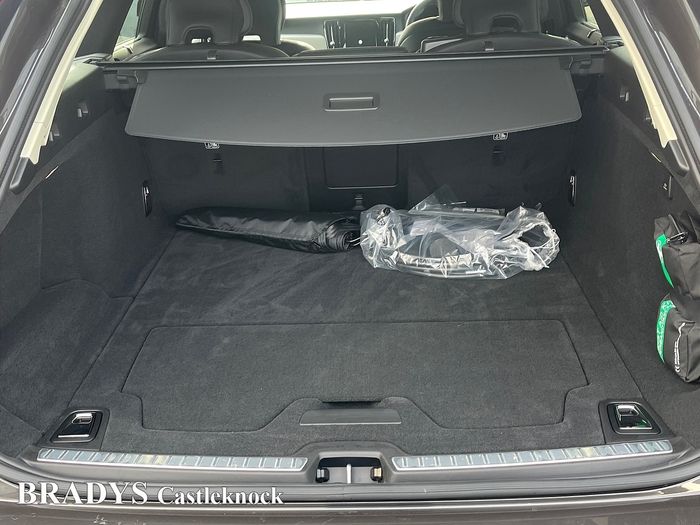 Volvo V90 2026