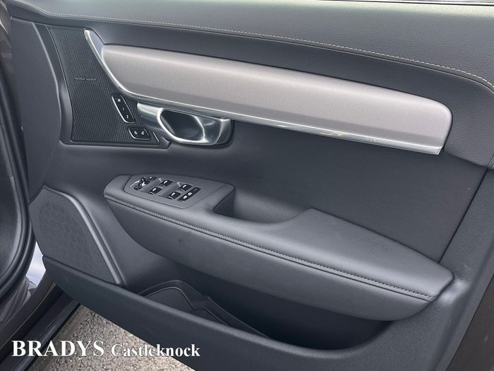 Volvo V90 2026