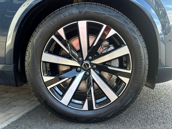 Volvo XC90 2026
