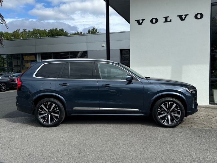 Volvo XC90 2026