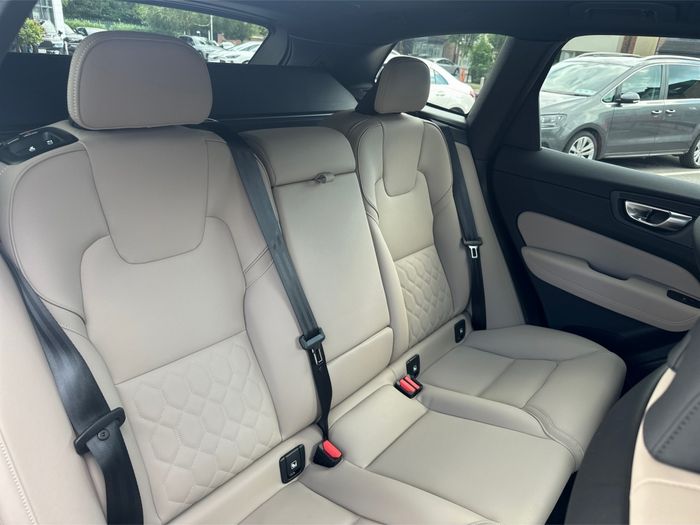 Volvo XC60 2026
