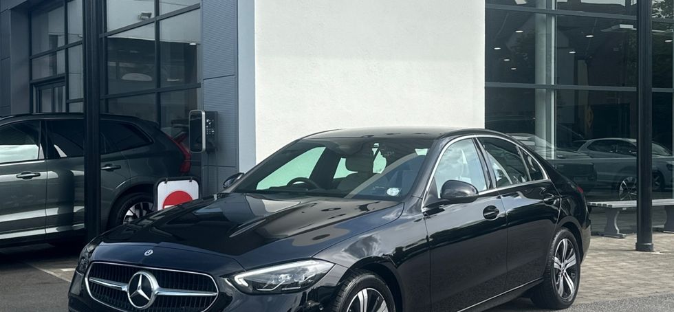 Mercedes-Benz C-Class 2024