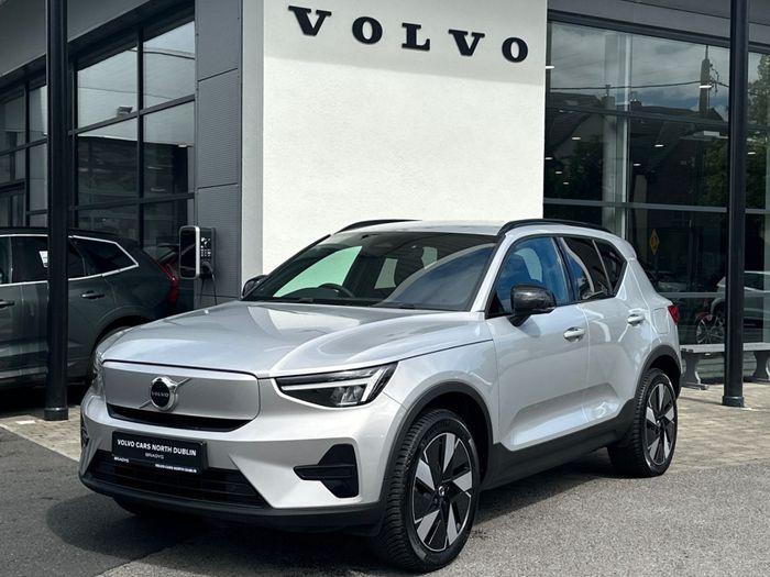 Volvo EX40 2026