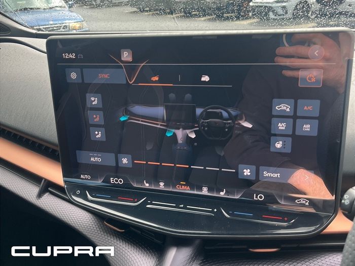 Cupra Tavascan 2026