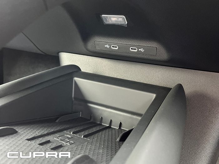 Cupra Tavascan 2026