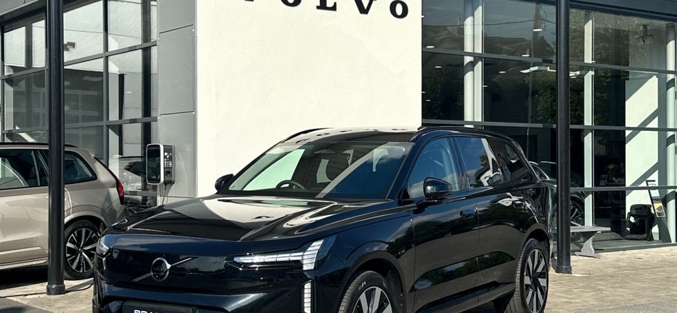 Volvo EX90 2026