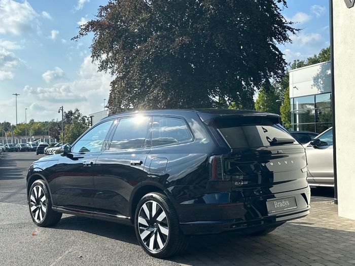 Volvo EX90 2026
