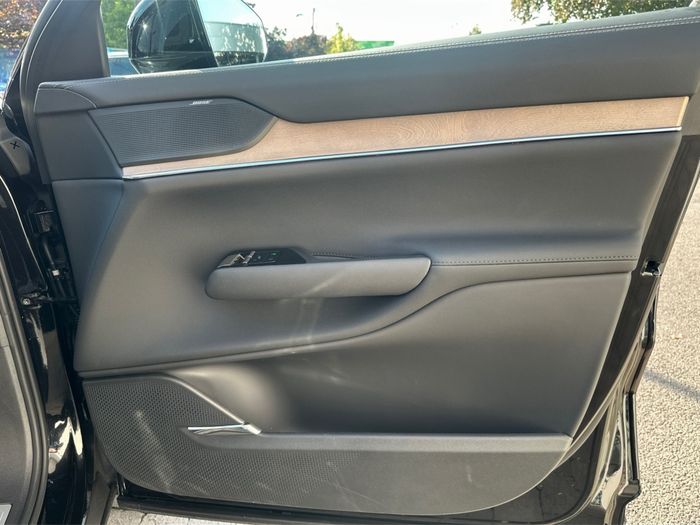 Volvo EX90 2026