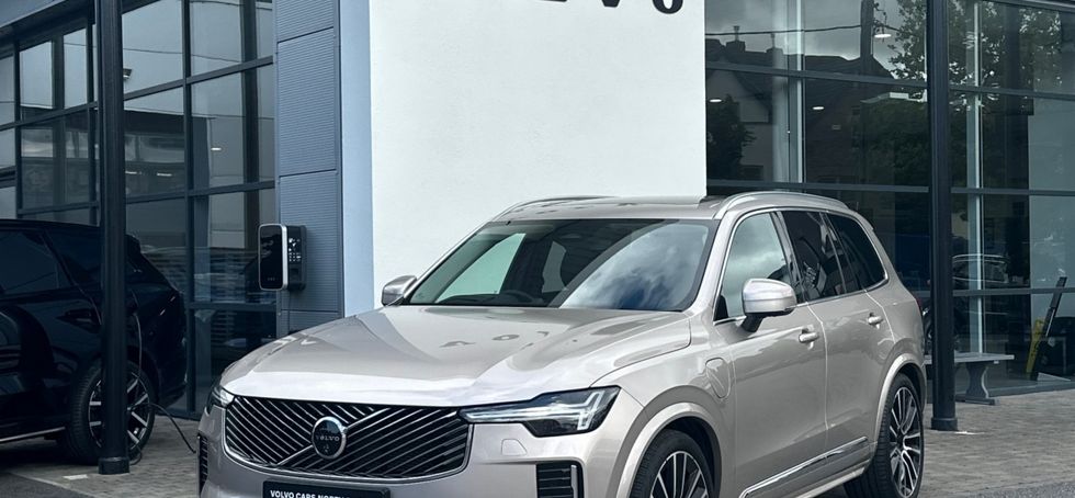 Volvo XC90 2025