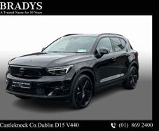 Volvo EX40 2025