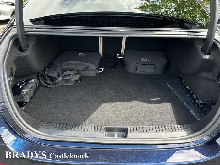 Mercedes-Benz E-Class 2024
