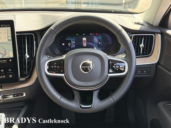 Volvo XC60 2026