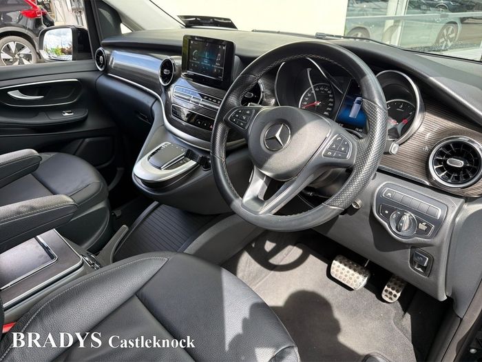 Mercedes-Benz V-Class 2023