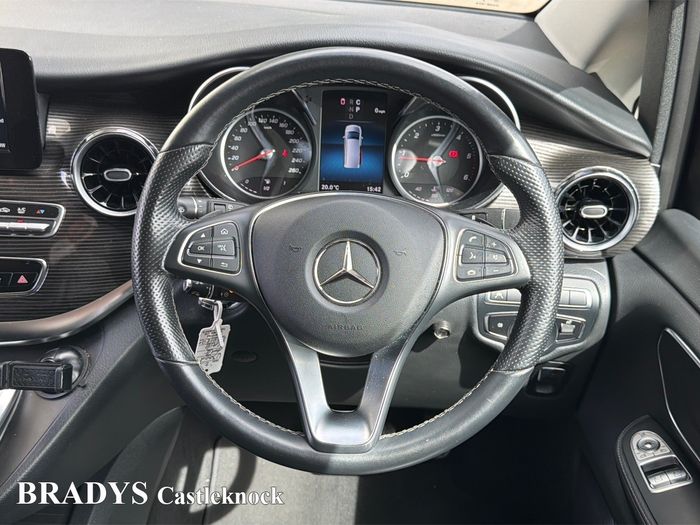 Mercedes-Benz V-Class 2023