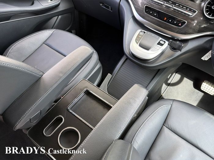 Mercedes-Benz V-Class 2023