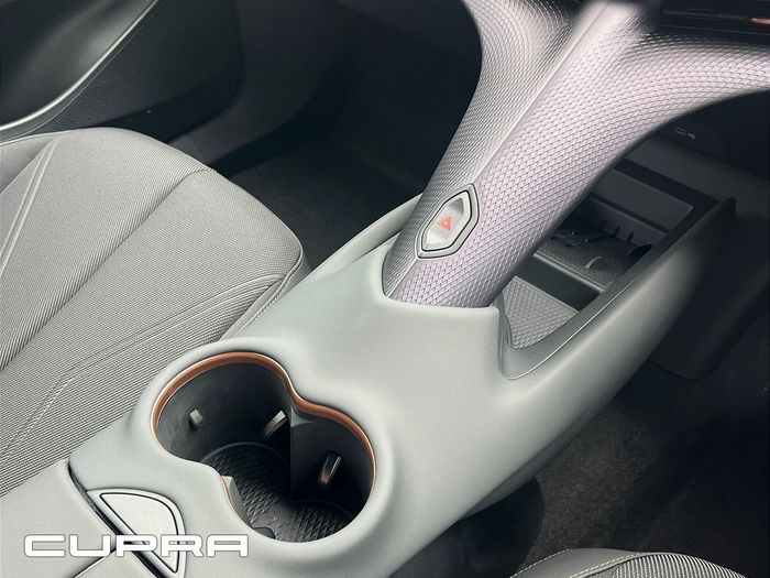 Cupra Tavascan 2026