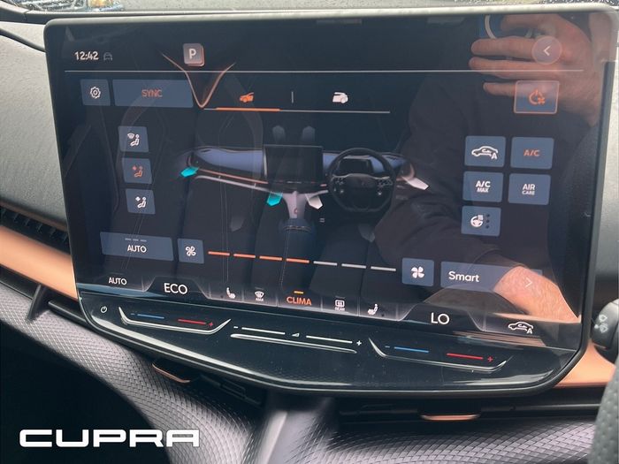 Cupra Tavascan 2026
