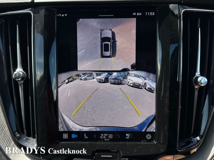 Volvo XC60 2025