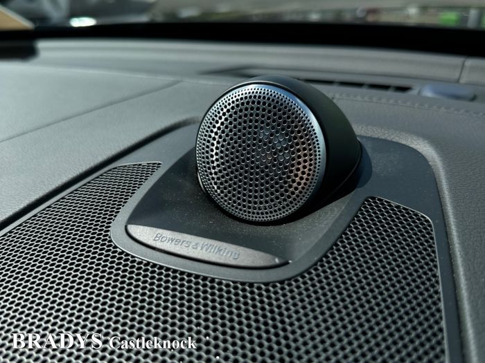 Volvo XC60 2025