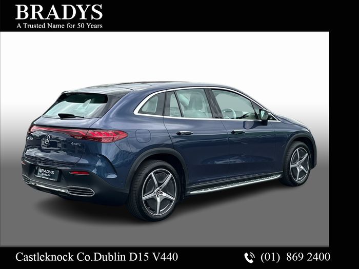 Mercedes-Benz EQE SUV 2025