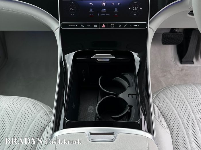 Mercedes-Benz EQE SUV 2025
