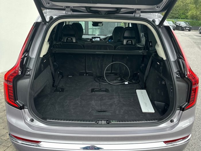 Volvo XC90 2025