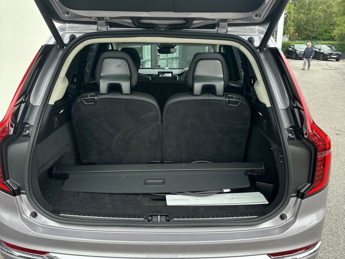 Volvo XC90 2025
